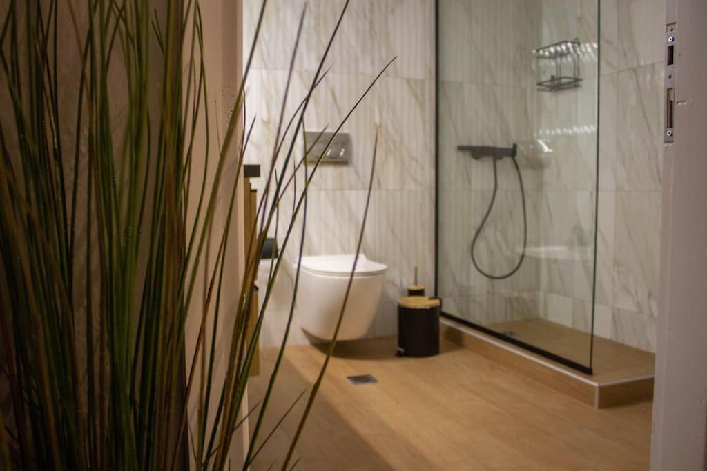 Annis House Villa เอปาโนมี ภายนอก รูปภาพ